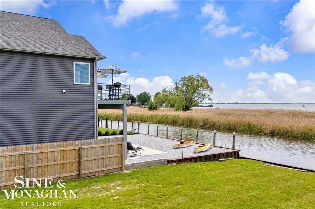 7305 Dyke Road Clay Township MI 48001