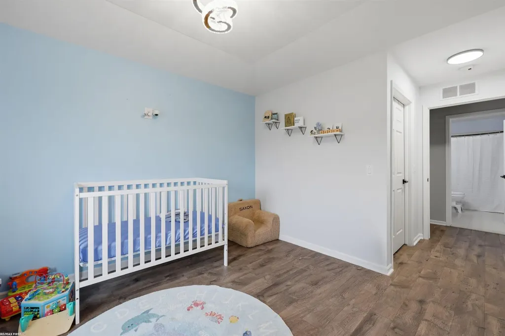 5687 Acorn Lane Sterling Heights City MI 48314