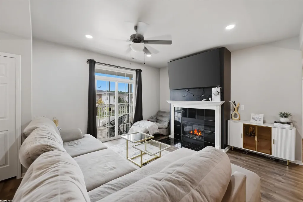 5687 Acorn Lane Sterling Heights City MI 48314