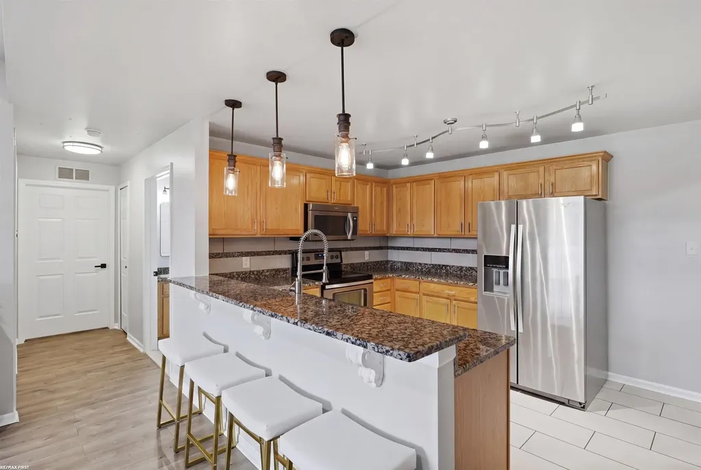 5687 Acorn Lane Sterling Heights City MI 48314