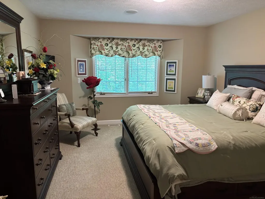 1753 NE Sanderling Court Grand Rapids City MI 49505