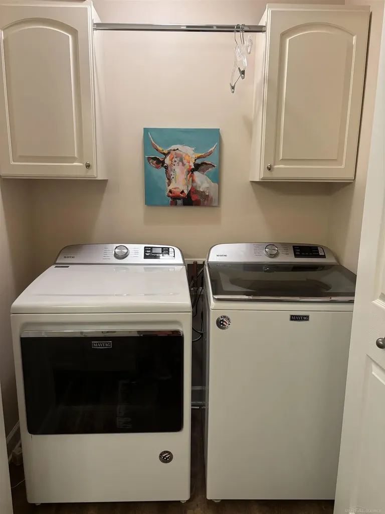 1753 NE Sanderling Court Grand Rapids City MI 49505