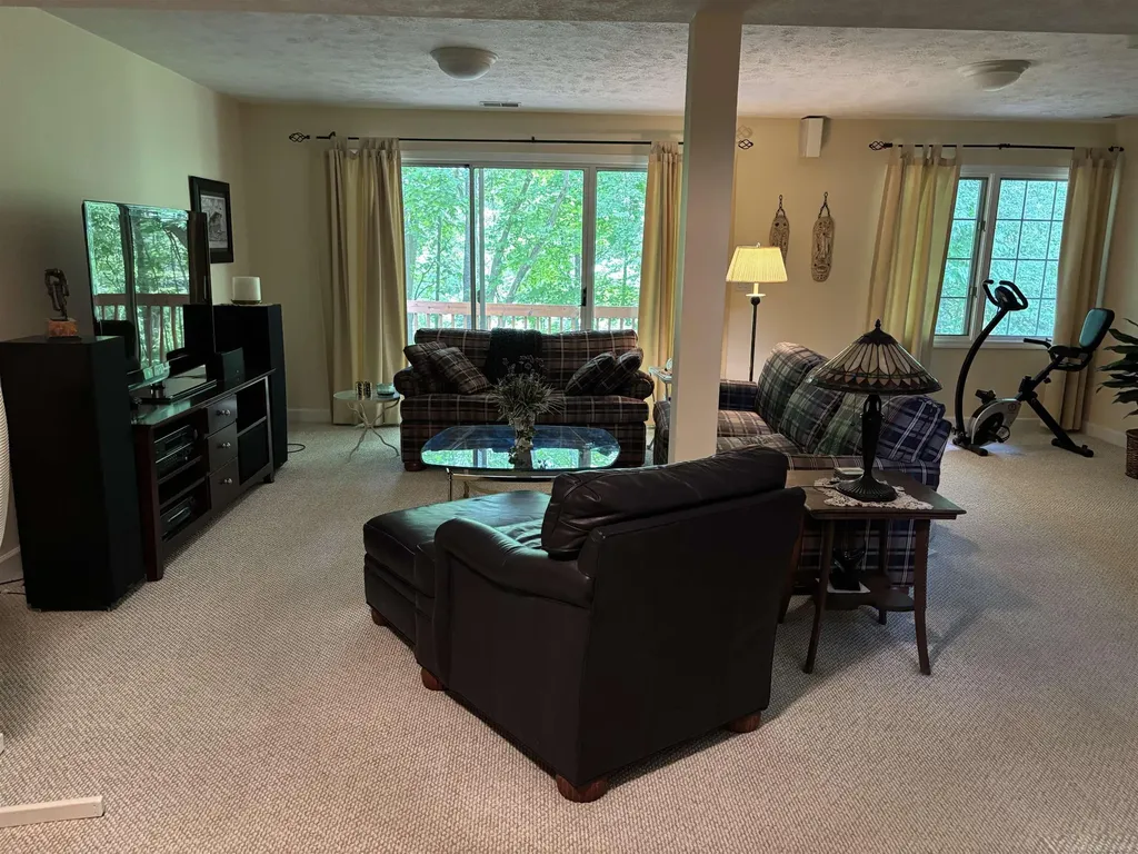 1753 NE Sanderling Court Grand Rapids City MI 49505