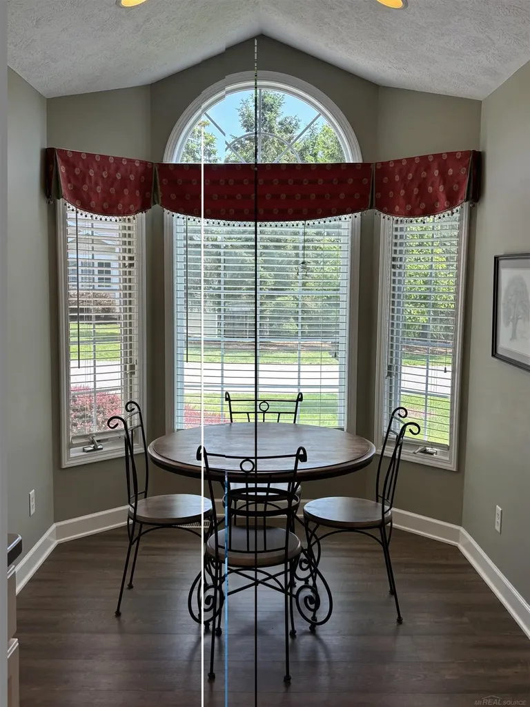 1753 NE Sanderling Court Grand Rapids City MI 49505
