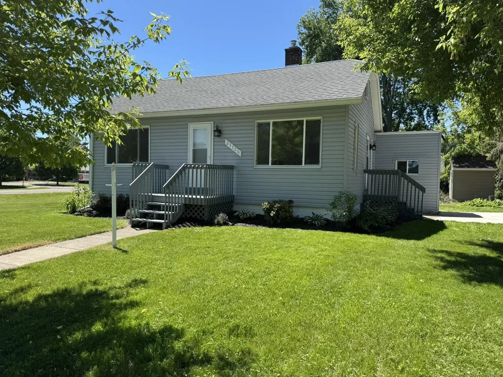 23726 Carlington Drive Mt. Clemens City MI 48036