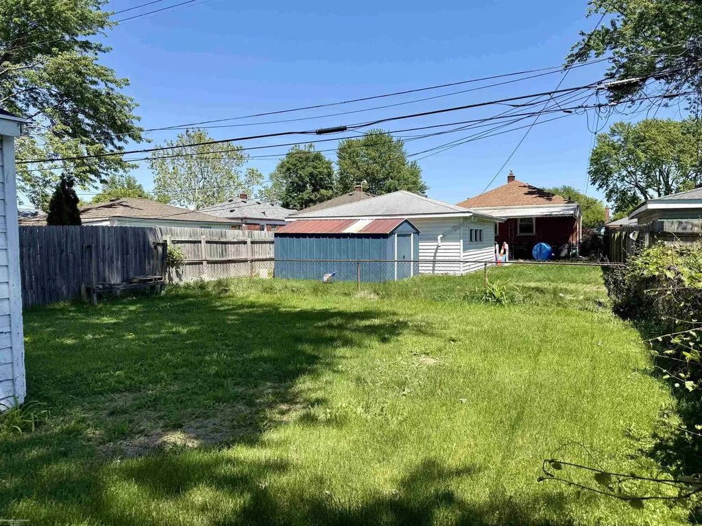 25304 Culver Street St. Clair Shores City MI 48081