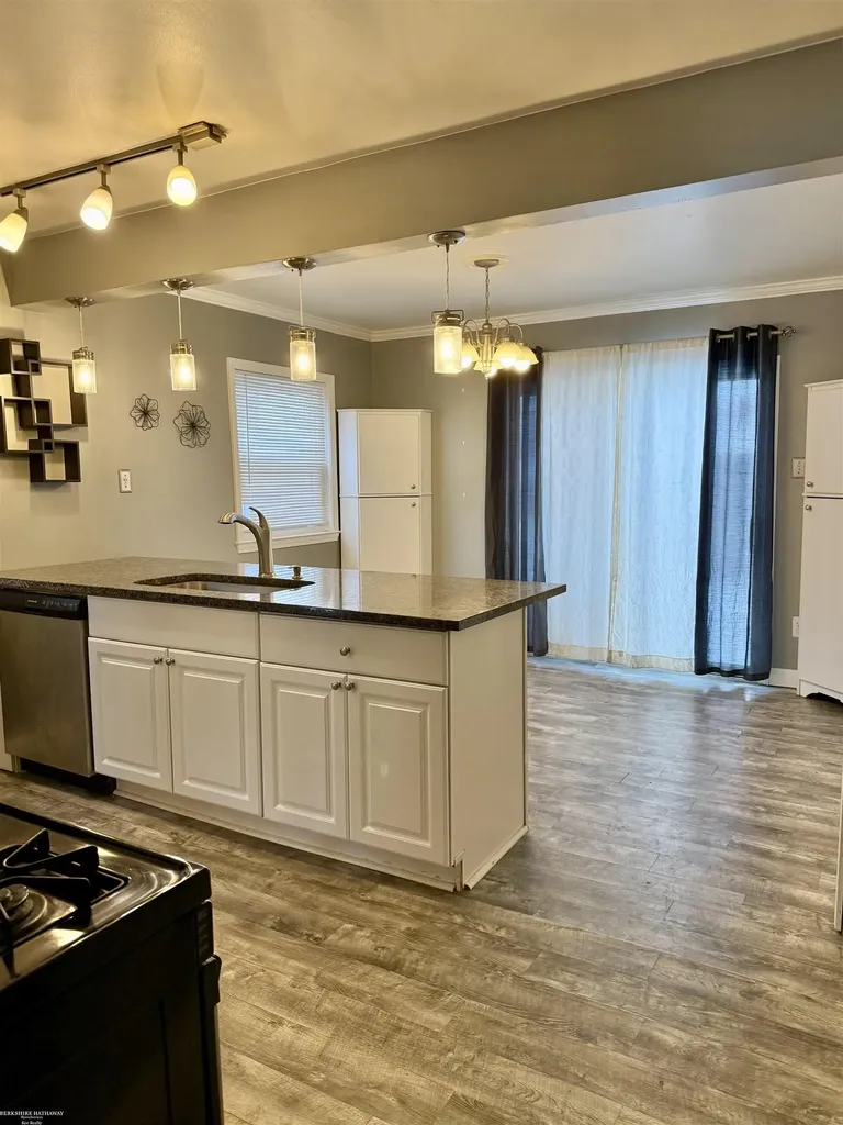 25304 Culver Street St. Clair Shores City MI 48081