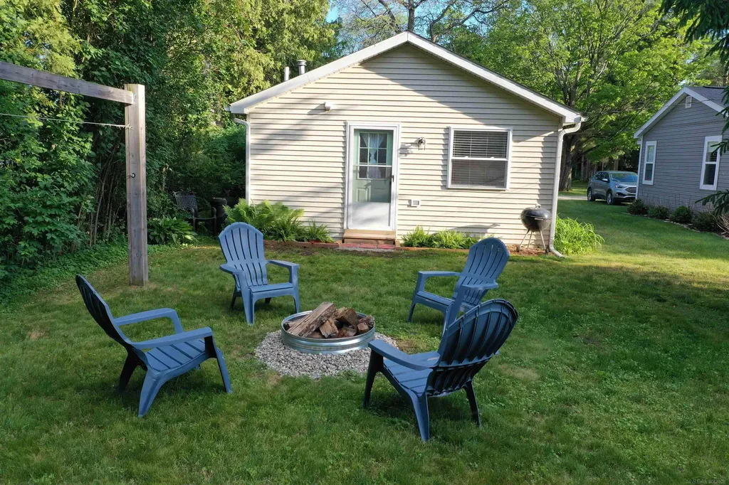 7335 Laurel Road Worth Township MI 48450