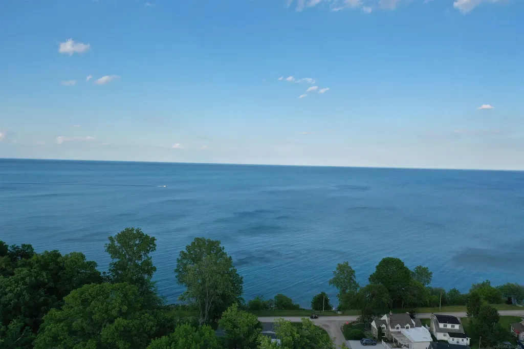 7335 Laurel Road Worth Township MI 48450