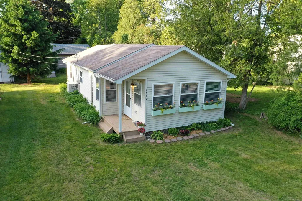 7335 Laurel Road Worth Township MI 48450