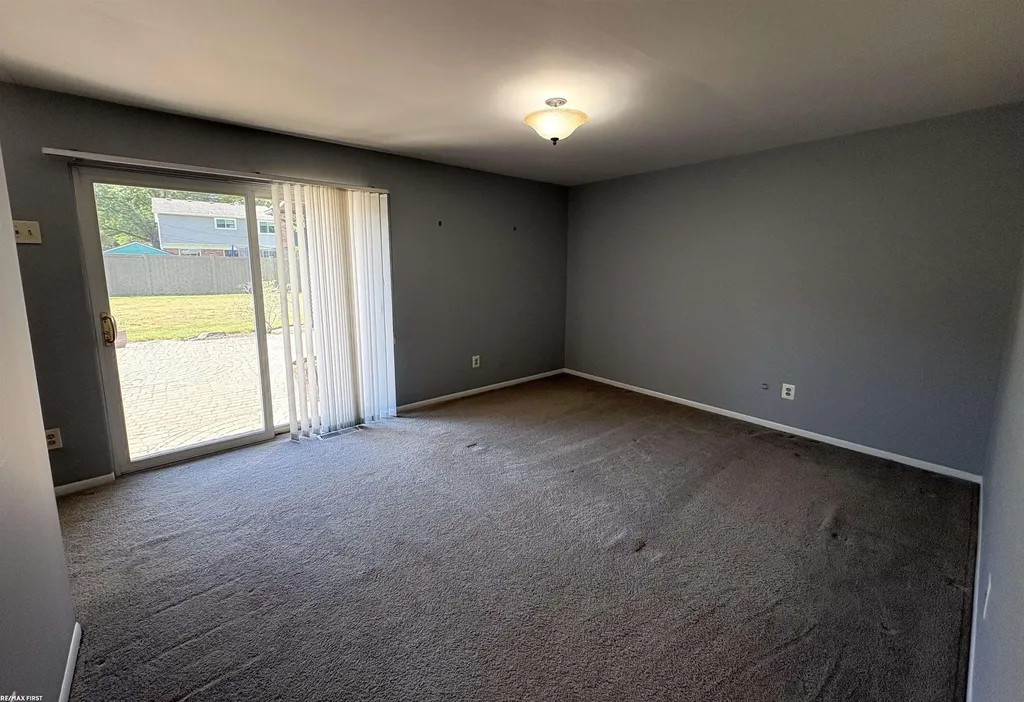 20210 Anita Street Clinton Charter Township MI 48036