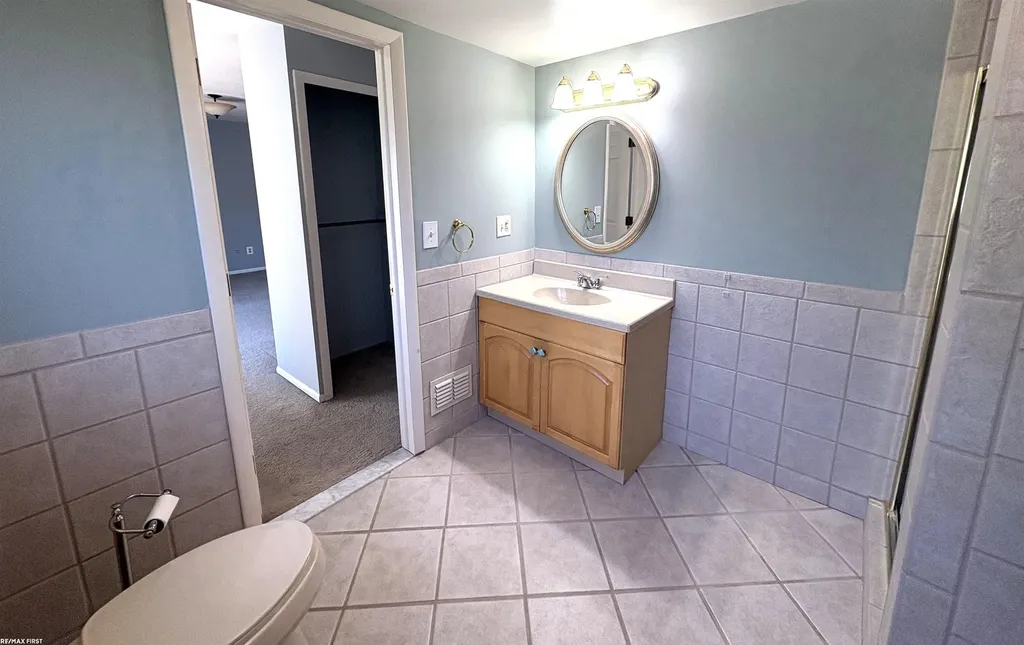 20210 Anita Street Clinton Charter Township MI 48036