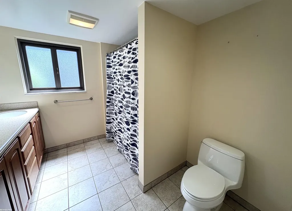 20210 Anita Street Clinton Charter Township MI 48036