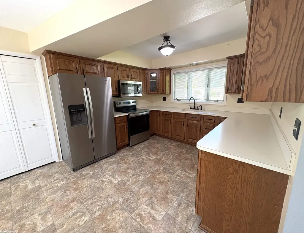 20210 Anita Street Clinton Charter Township MI 48036