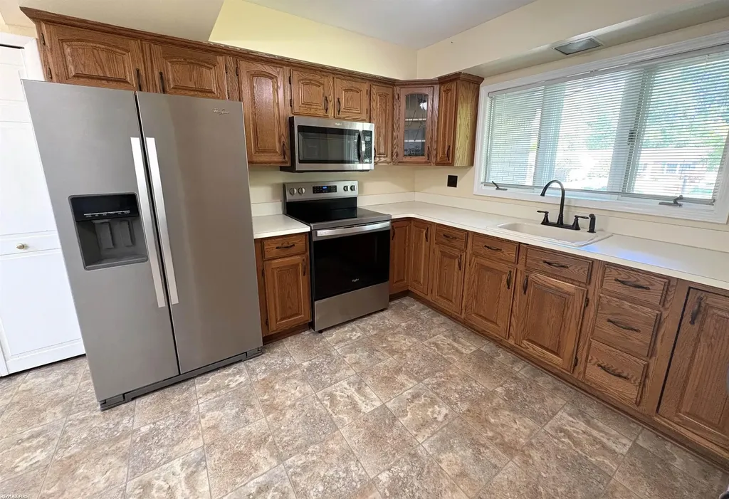 20210 Anita Street Clinton Charter Township MI 48036