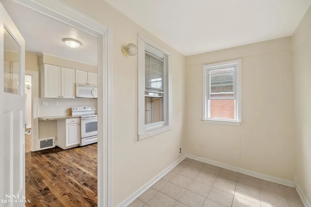 1163-1165 Maryland Street Grosse Pointe Park City MI 48230