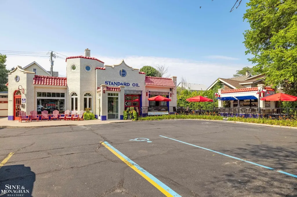 1163-1165 Maryland Street Grosse Pointe Park City MI 48230