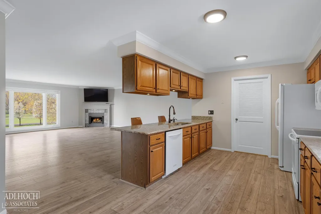 25540 Waterview Drive Harrison Charter Township MI 48045
