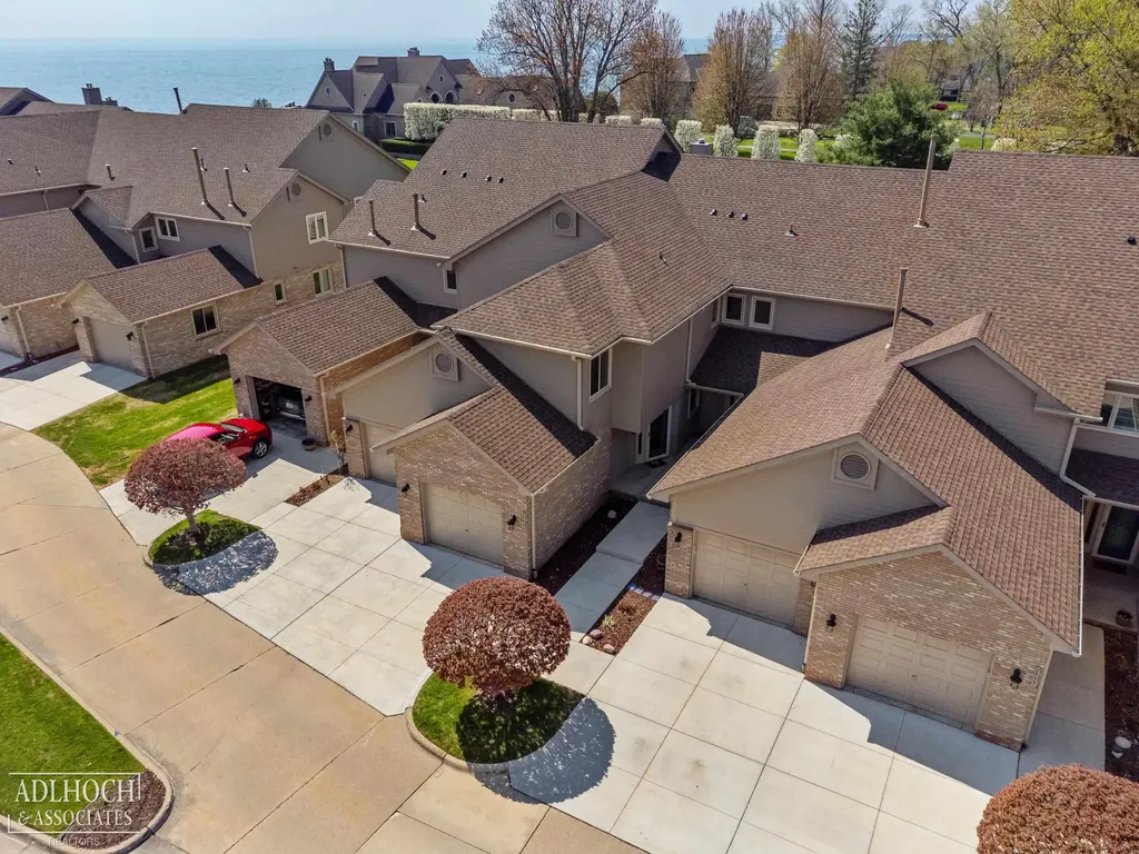 25540 Waterview Drive Harrison Charter Township MI 48045