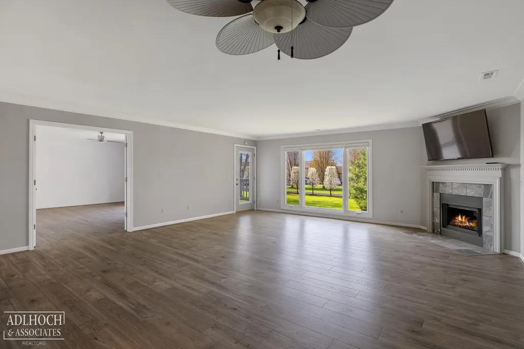 25540 Waterview Drive Harrison Charter Township MI 48045