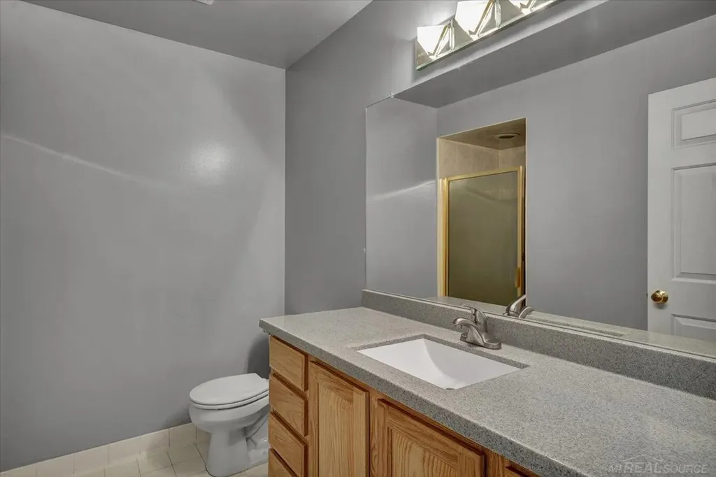 15634 Corso Drive Clinton Charter Township MI 48035