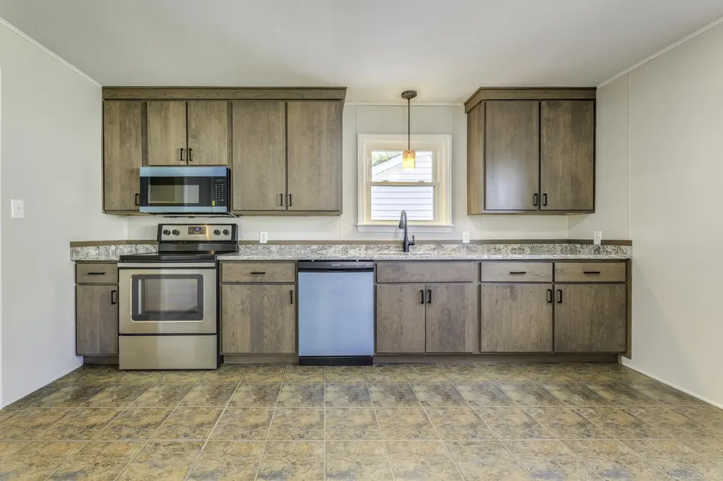 7282 Hubbard Street Lexington Village MI 48450