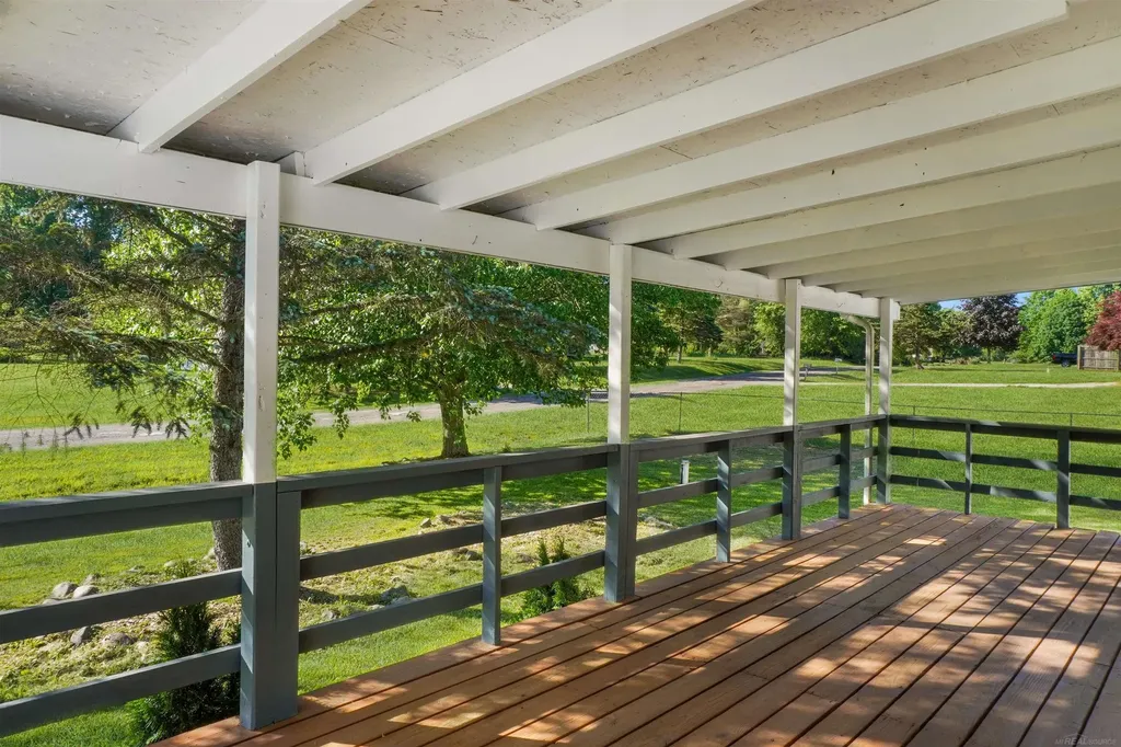 1832 Manchester Drive Elba Township MI 48446