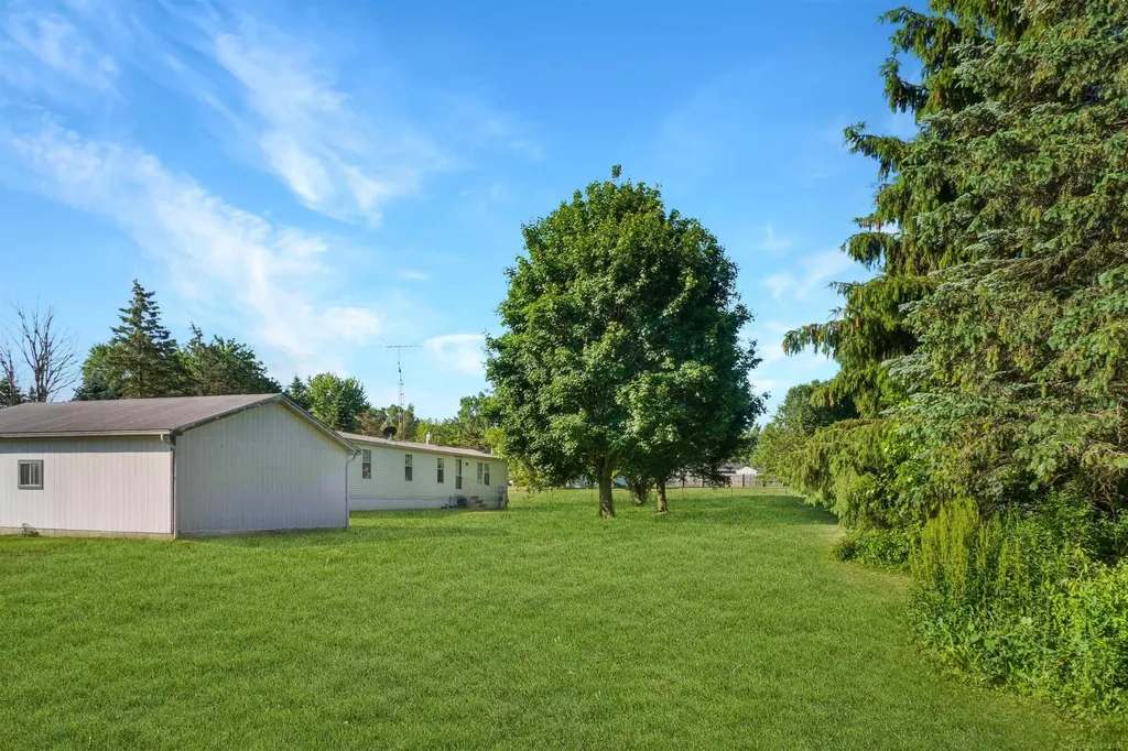 1832 Manchester Drive Elba Township MI 48446