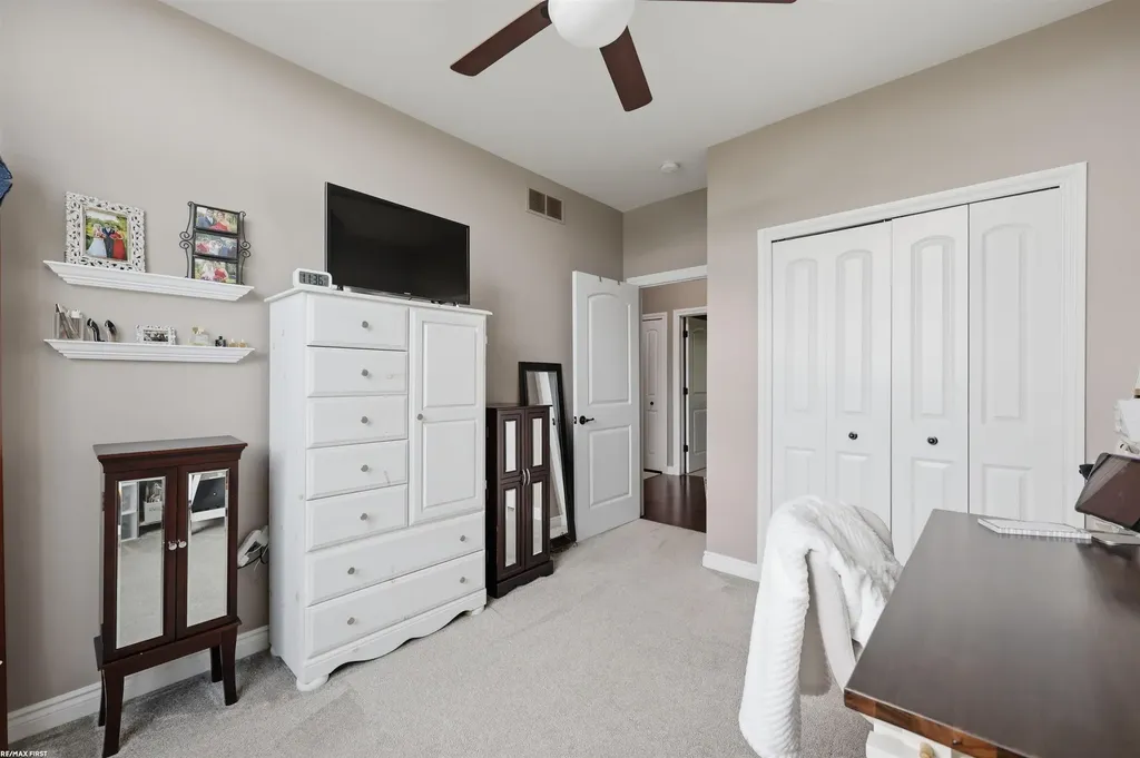 22350 Brantingham Road Macomb Township MI 48044