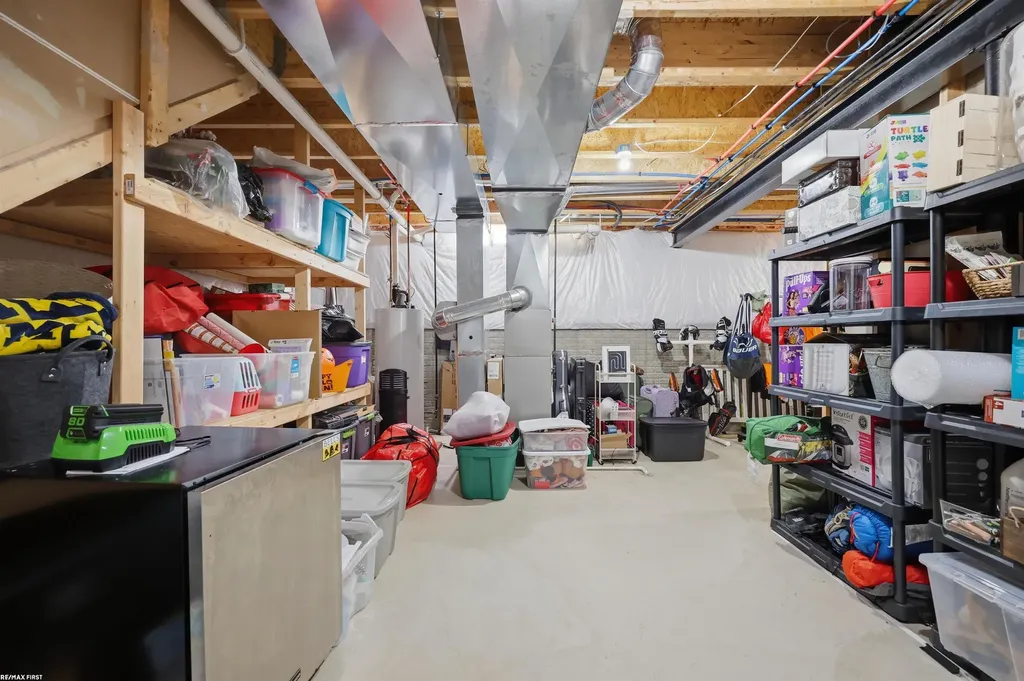 22350 Brantingham Road Macomb Township MI 48044