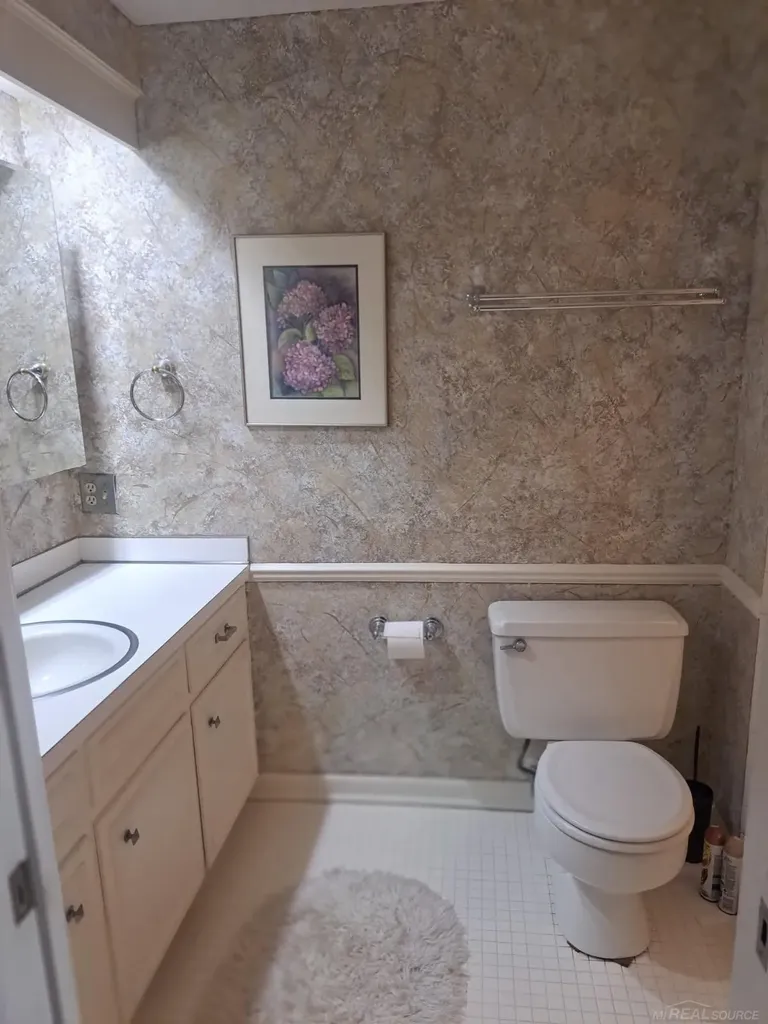 4312 Appletree Lane Delta Charter Township MI 48917