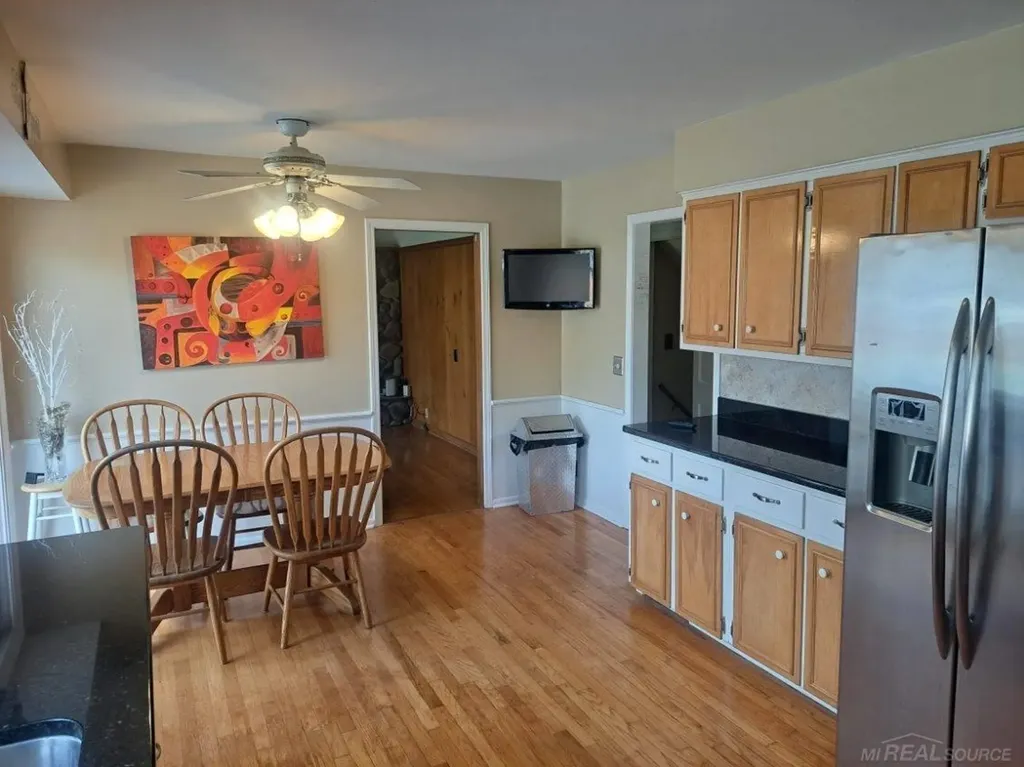 4312 Appletree Lane Delta Charter Township MI 48917