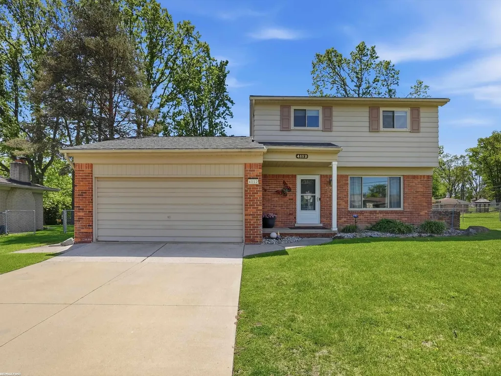 4112 Thorney Drive Shelby Charter Township MI 48316