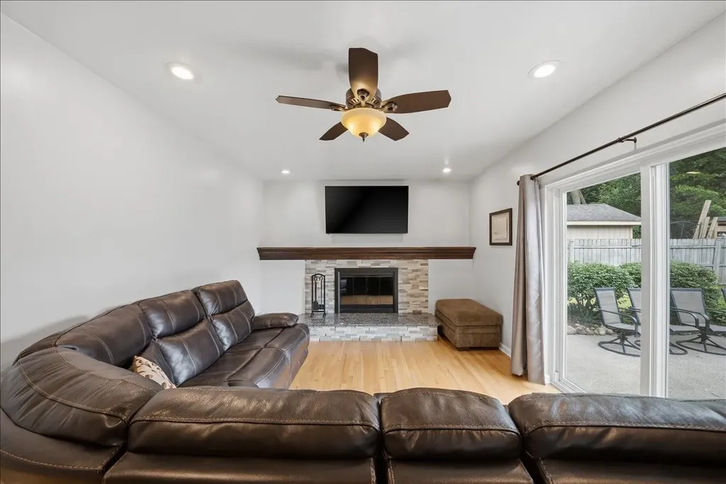 5191 Saint Richard Drive Shelby Charter Township MI 48316