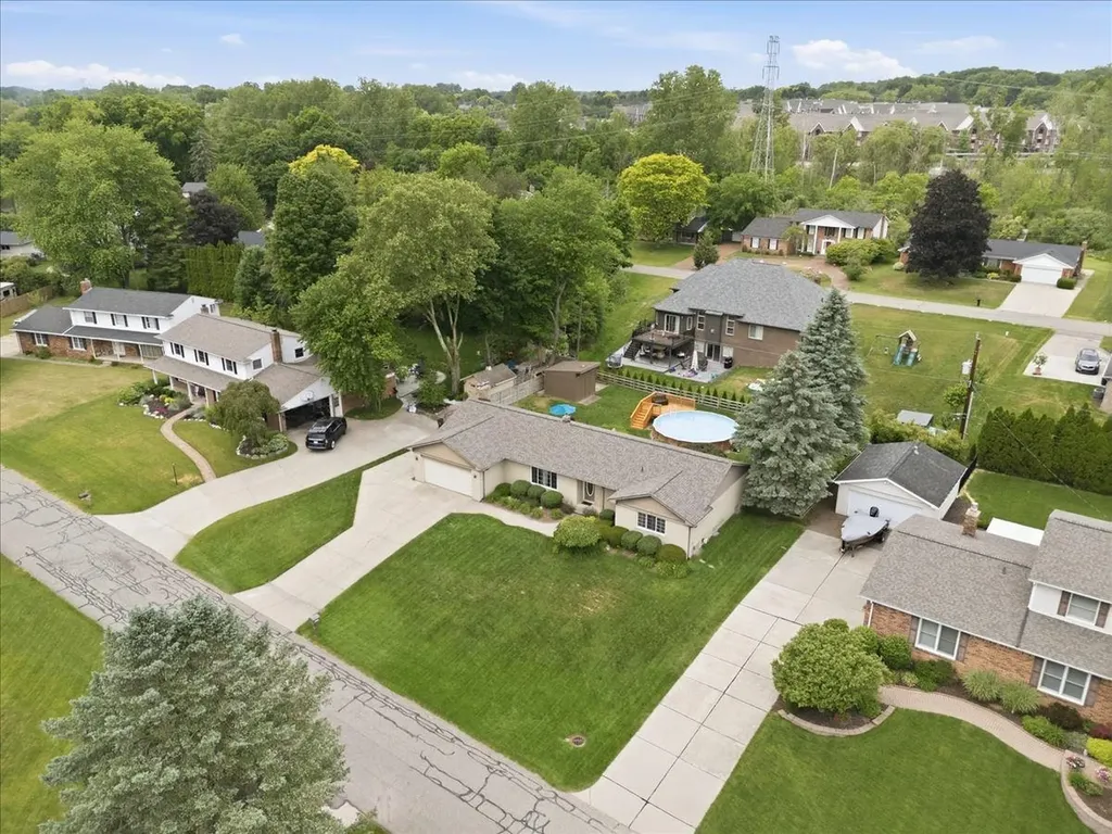 5191 Saint Richard Drive Shelby Charter Township MI 48316