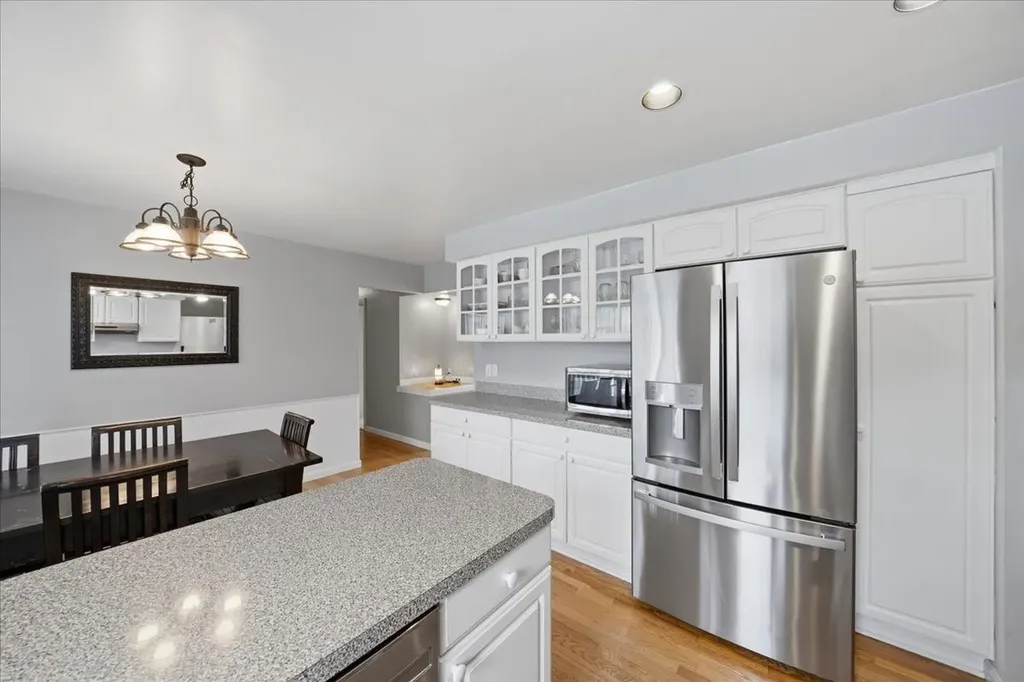 5191 Saint Richard Drive Shelby Charter Township MI 48316