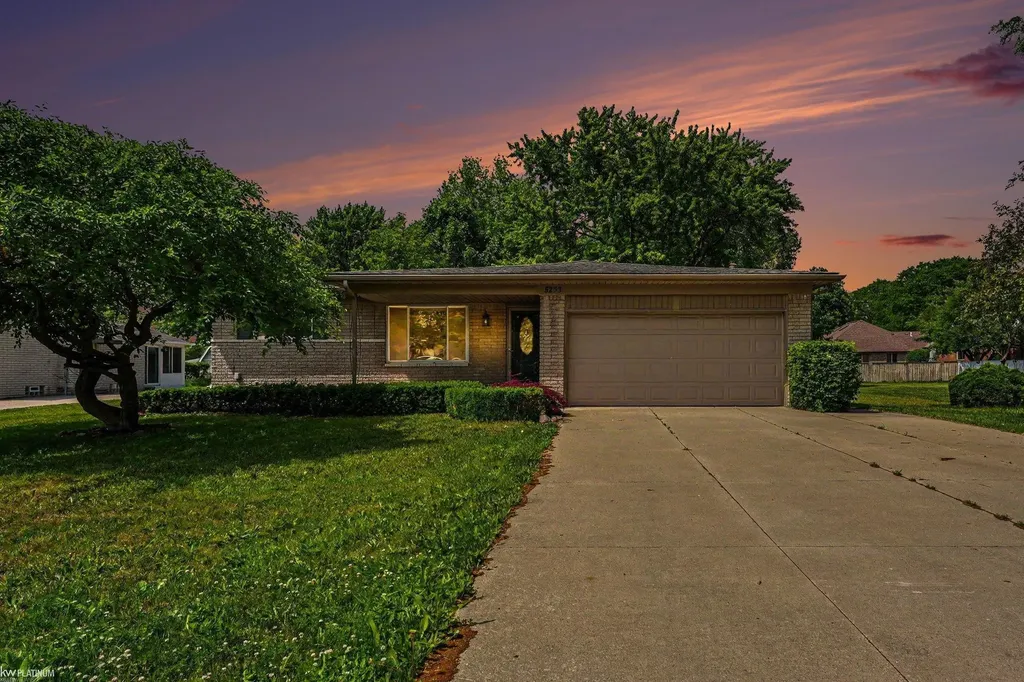 5233 Plymouth Street Sterling Heights City MI 48310
