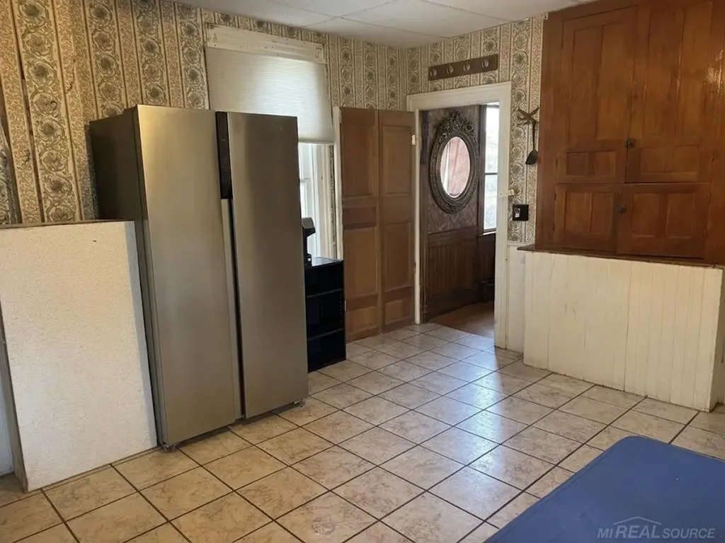 403 S Harrison Street Saginaw City MI 48602
