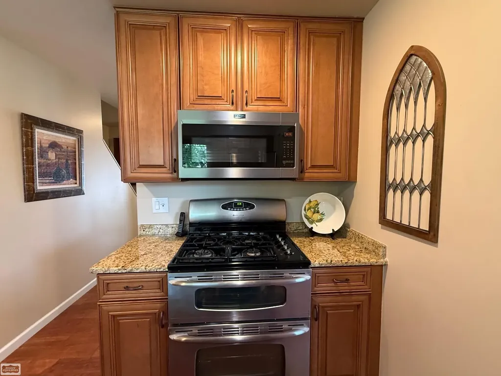 50467 Peggy Lane Chesterfield Township MI 48047