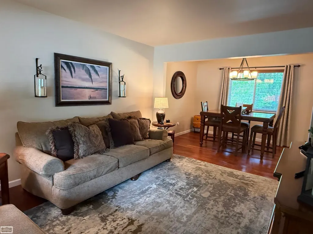 50467 Peggy Lane Chesterfield Township MI 48047