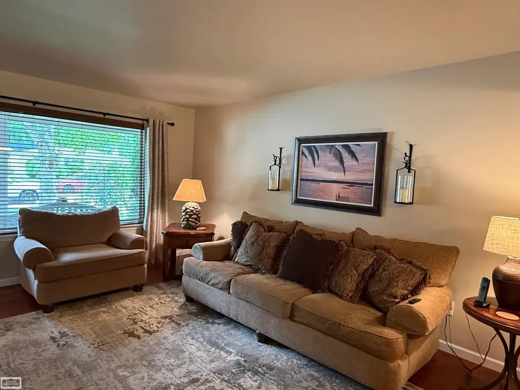 50467 Peggy Lane Chesterfield Township MI 48047