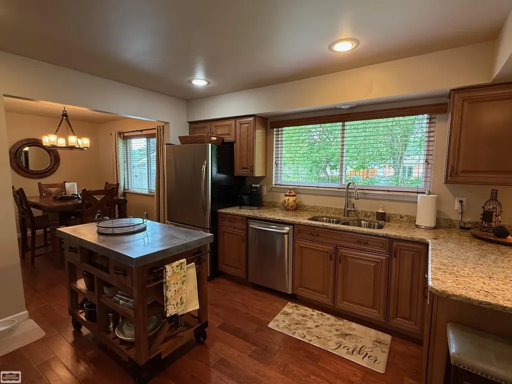 50467 Peggy Lane Chesterfield Township MI 48047
