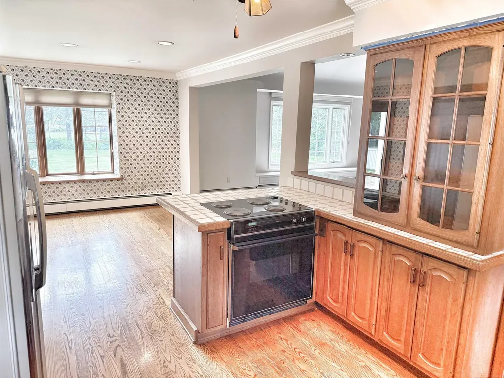 37953 Elmite Street Harrison Charter Township MI 48045