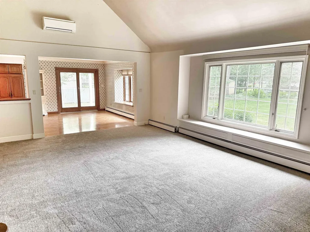 37953 Elmite Street Harrison Charter Township MI 48045