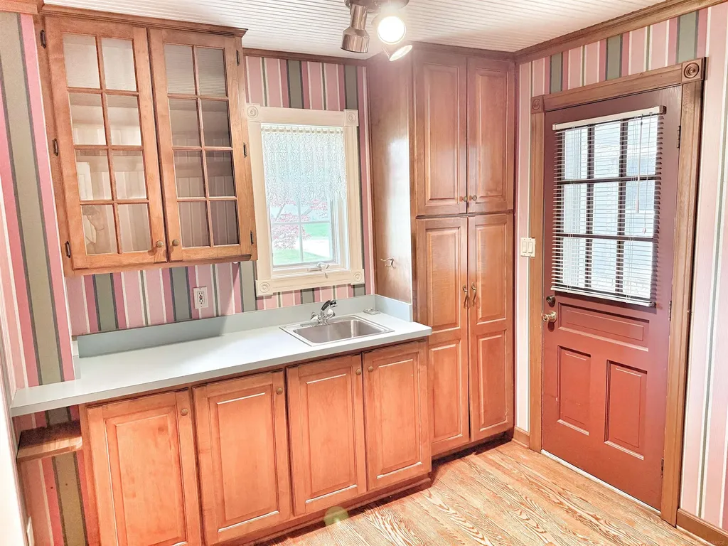 37953 Elmite Street Harrison Charter Township MI 48045