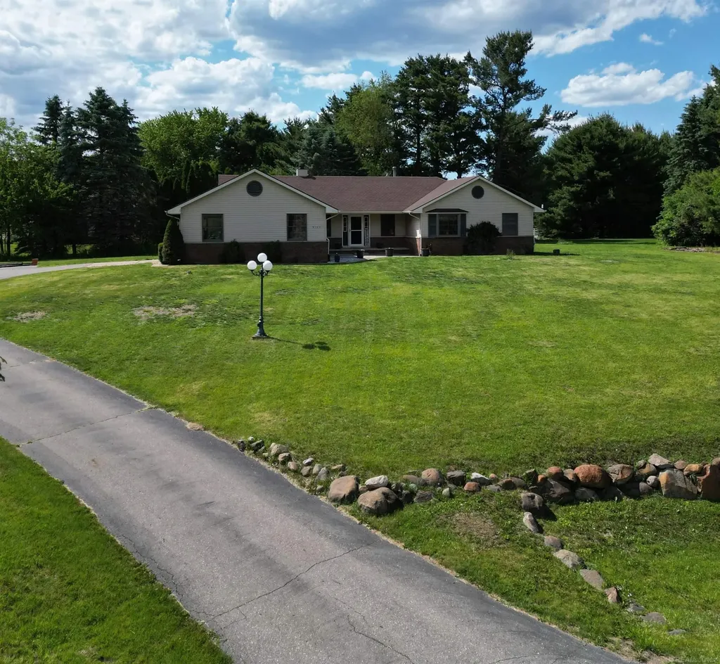 Green Oak Township MI, 9764 Annabelle Court