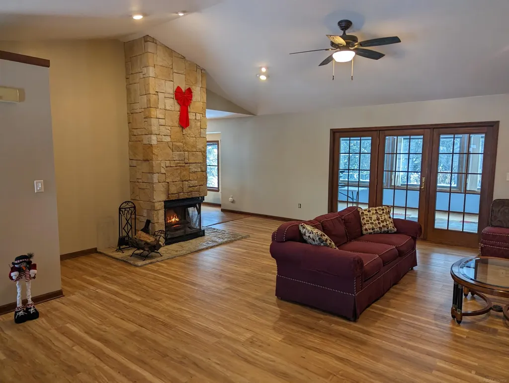 9764 Annabelle Court Green Oak Township MI 48178