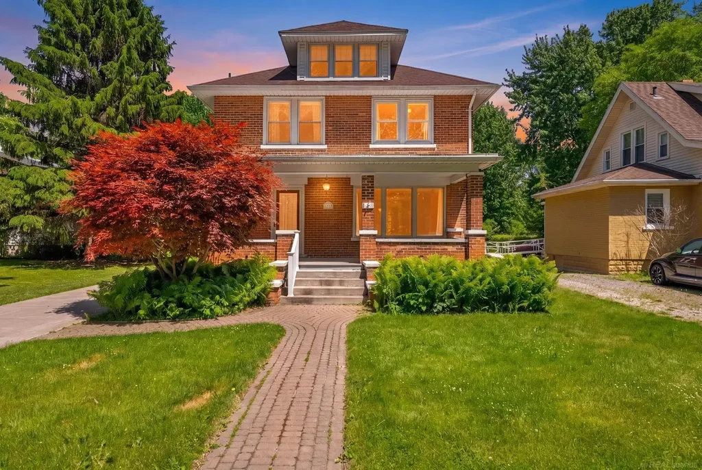 222 N Howard Avenue Croswell City MI 48422