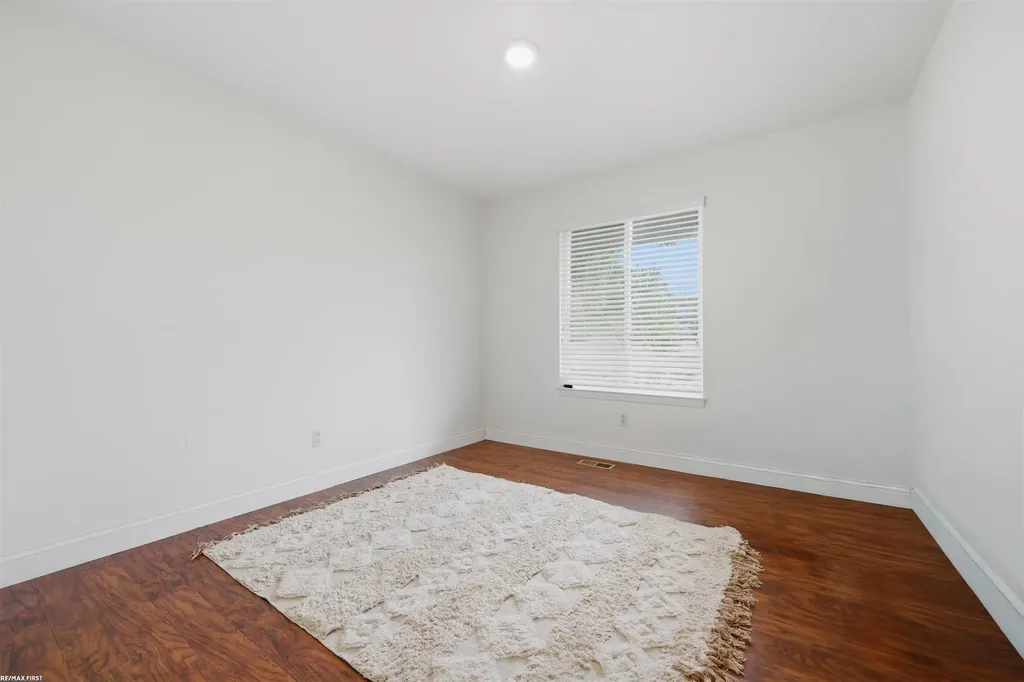 2679 Lacota Road Waterford Charter Township MI 48328