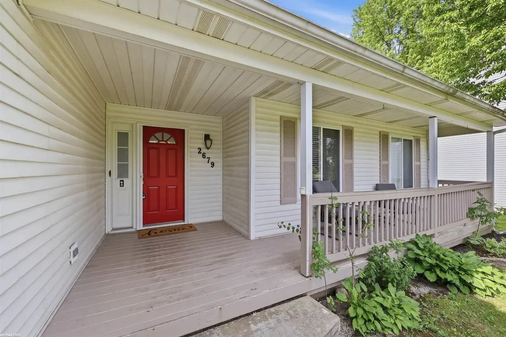 2679 Lacota Road Waterford Charter Township MI 48328